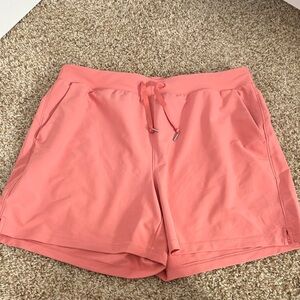 Old Navy Active powersoft size large women’s shorts 5” rise coral orange EUC